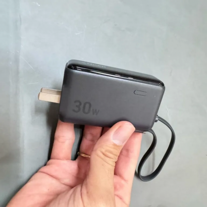 Sạc Nhanh kiêm Pin Dự Phòng 5000mAh – Anker A1636