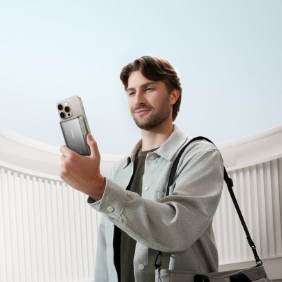 Pin Sạc Không Dây10000mAh 45W  Baseus Nomos Qi2 Kickstand Pin Sạc Không Dây10000mAh 45W  Baseus Nomos Qi2 Kickstand