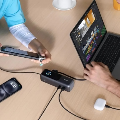 Pin Dự Phòng 25000mAh 165W có cáp USB-C - Anker