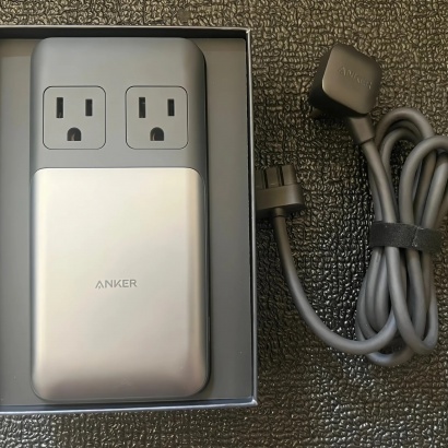 Trạm Sạc Nhanh Để Bàn 100W -  Anker A9126