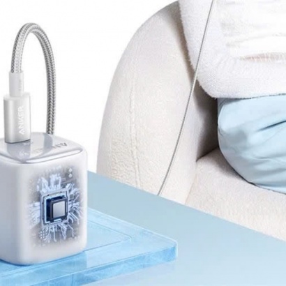Củ sạc nhanh 20W Anker Zolo A2699
